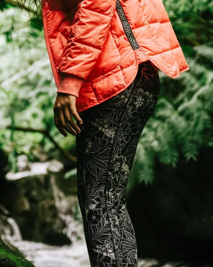 Passenger Clothing Fresh Air Recycled Leggings Black Floral Women Activewear