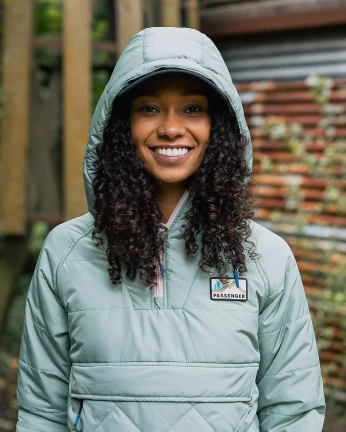 Passenger Clothing Ocean Recycled Insulated 12 Zip Jacket Pistachio Women Jackets