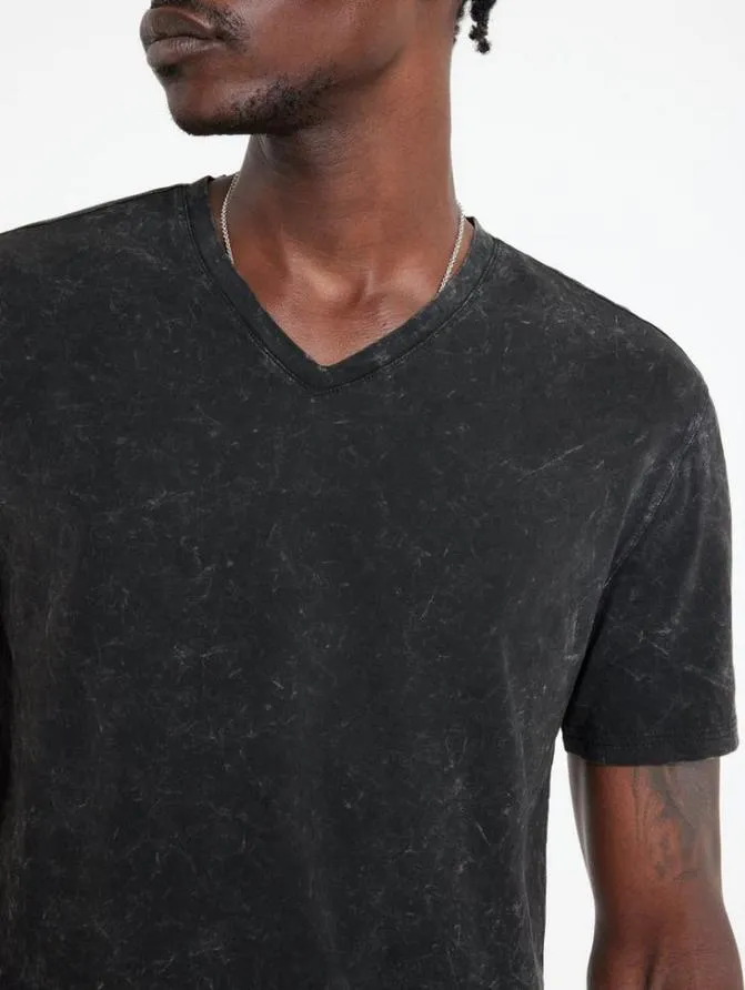 READE TEE Black Clothing John Varvatos TShirts