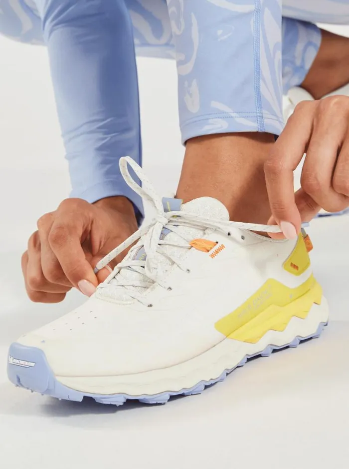 Roxy Sneakers MIZUNO X ROXY Wave Daichi 7 8211 Trail Running Trainers For Women Bright White 8211 Women