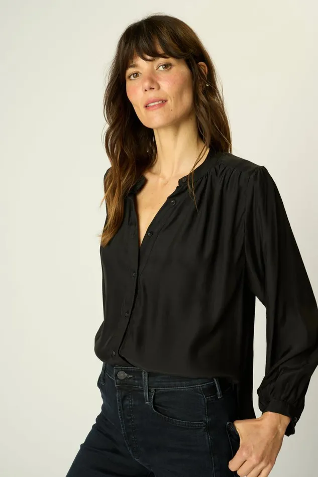 Tops Shop Natalie Martin TOLAN SHIRT Black Silk
