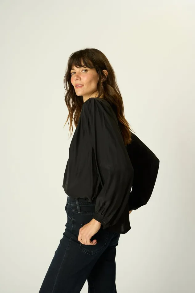 Tops Shop Natalie Martin TOLAN SHIRT Black Silk