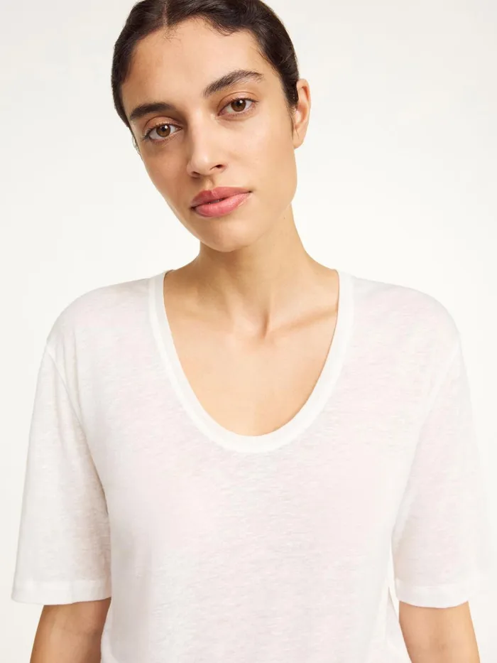 Tops Women By Malene Birger Amaringa Tshirt Soft White Tops Women By Malene Birger Amaringa Tshirt Soft White