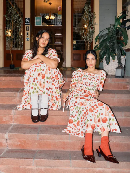 Tops Women Toni Smocked Top Fruit Print Lisa Says Gah