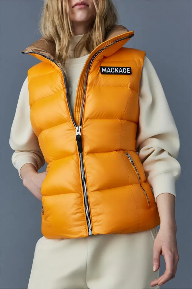 Vests Women Mackage CHAYA Lustrous Light Down Vest For Ladies Black
