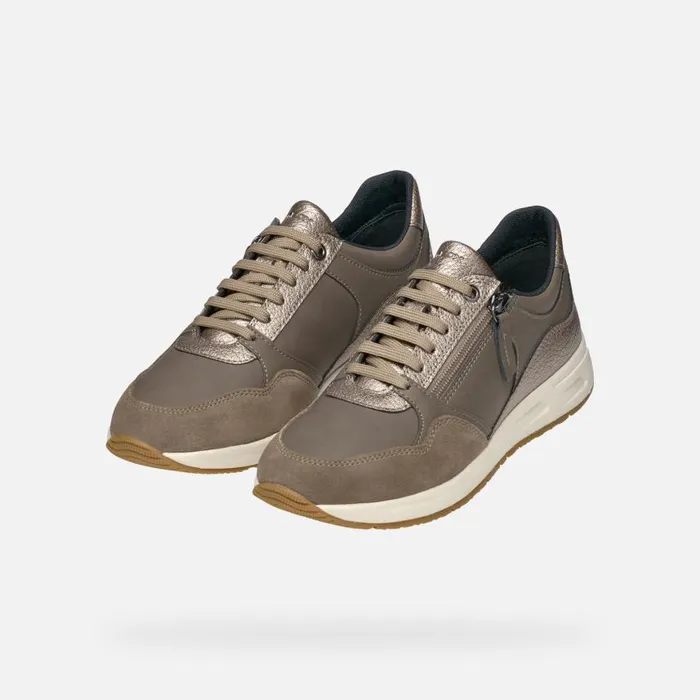 Woman Geox Sneakers BULMYA WOMAN Dove GreyTaupe Low Top Sneakers Dove Greytaupe