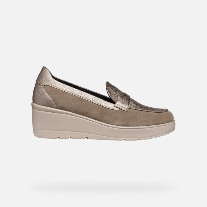 Woman Geox Wedges ILDE WOMAN Taupe Heeled Loafers Taupe