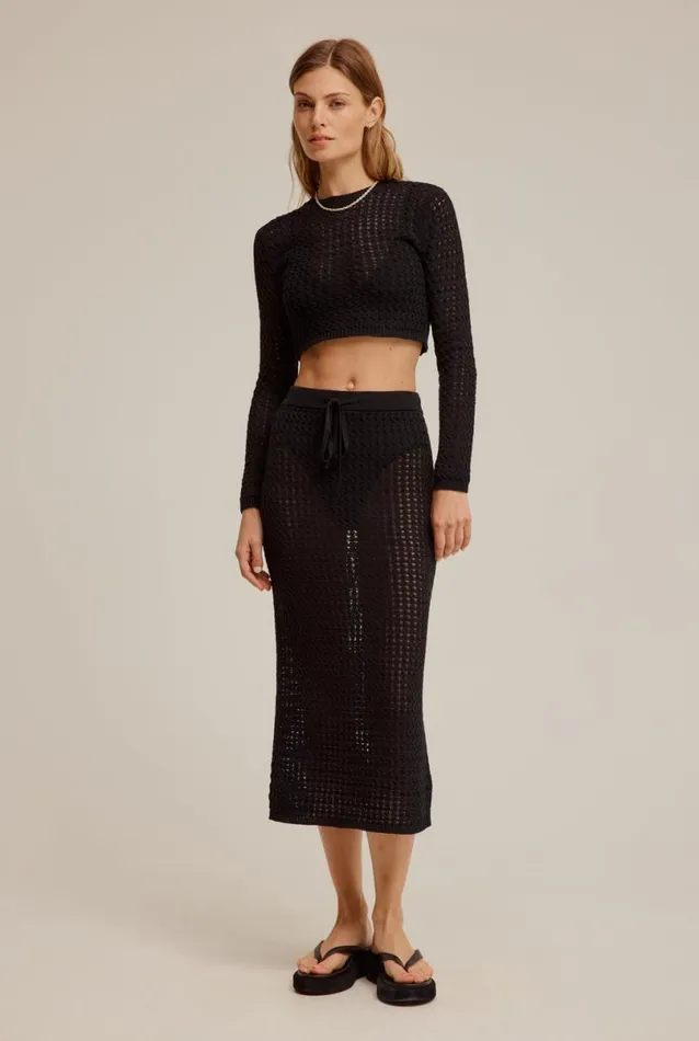Woman Venroy Tops Long Sleeve Crochet Knit Crop Top
