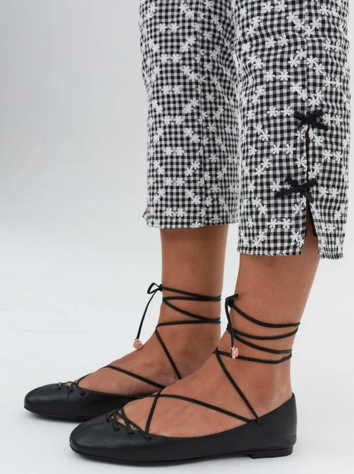 Women Beate Ballet Flats Black For Love and Lemons Shoes