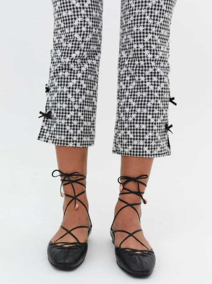 Women Beate Ballet Flats Black For Love and Lemons Shoes