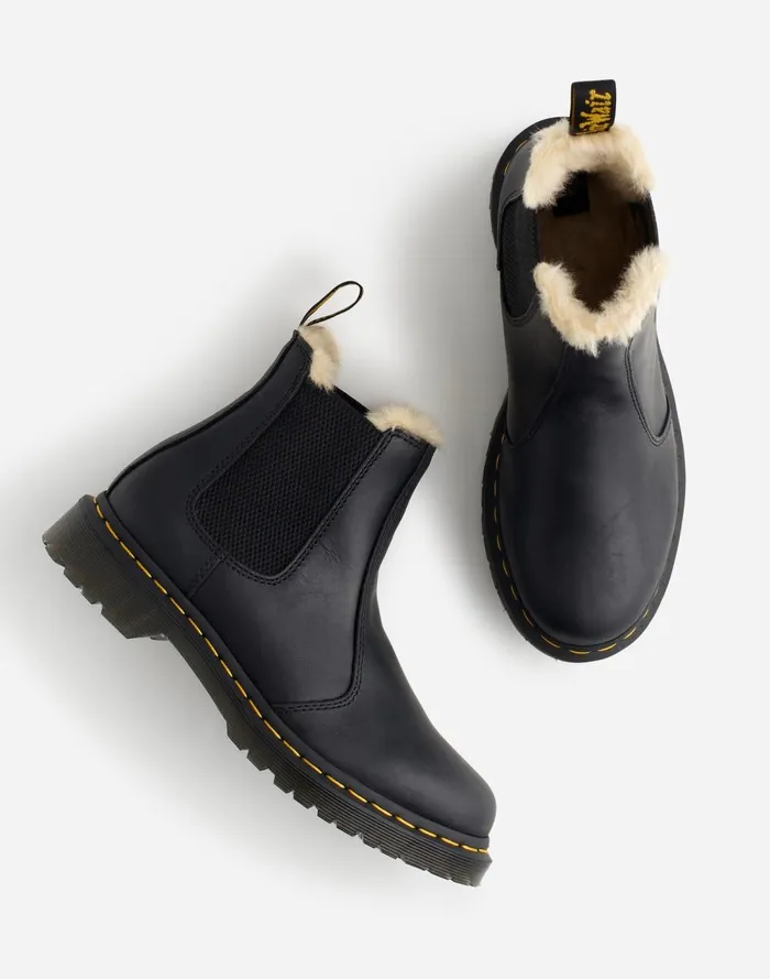 Women Boots Madewell Dr Martens 2976 Lenore Faux FurLined Chelsea Boots Black Wyoming