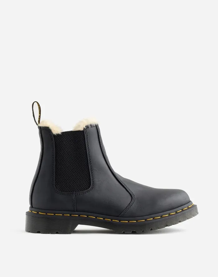 Women Boots Madewell Dr Martens 2976 Lenore Faux FurLined Chelsea Boots Black Wyoming