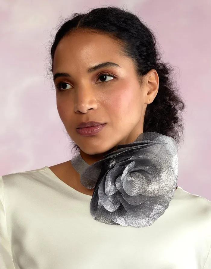 Women Cynthia Rowley Accessories Organza Flower Ties Silver