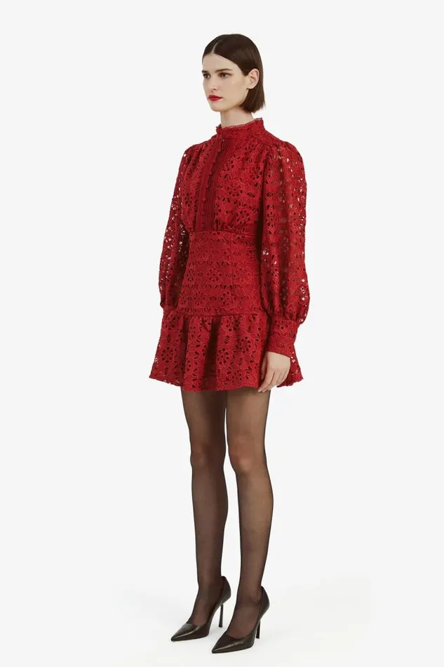 Women Day To Night Dresses Bardot Remy Lace Dress In Deep Red Deep Red