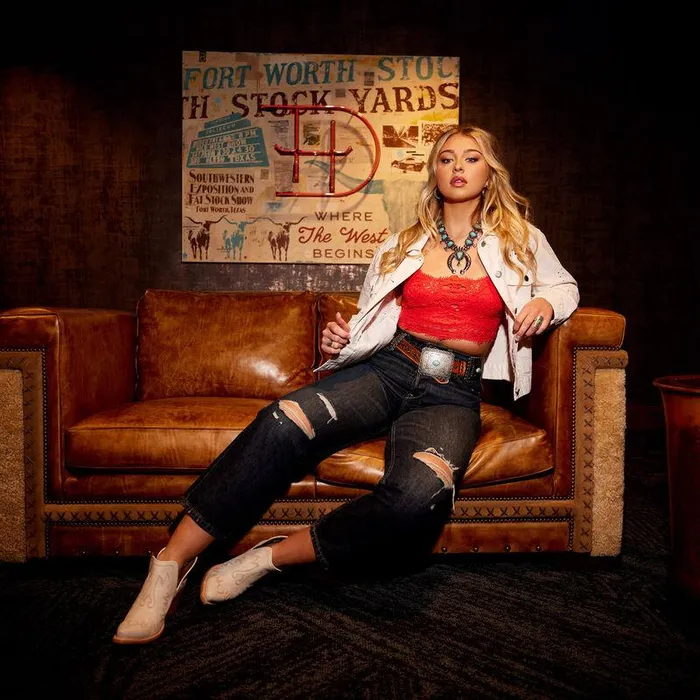 Women Denim Ariat Ultra High Rise Tomboy Straight Jean Bora Bora Women Denim Ariat Ultra High Rise Tomboy Straight Jean Bora Bora