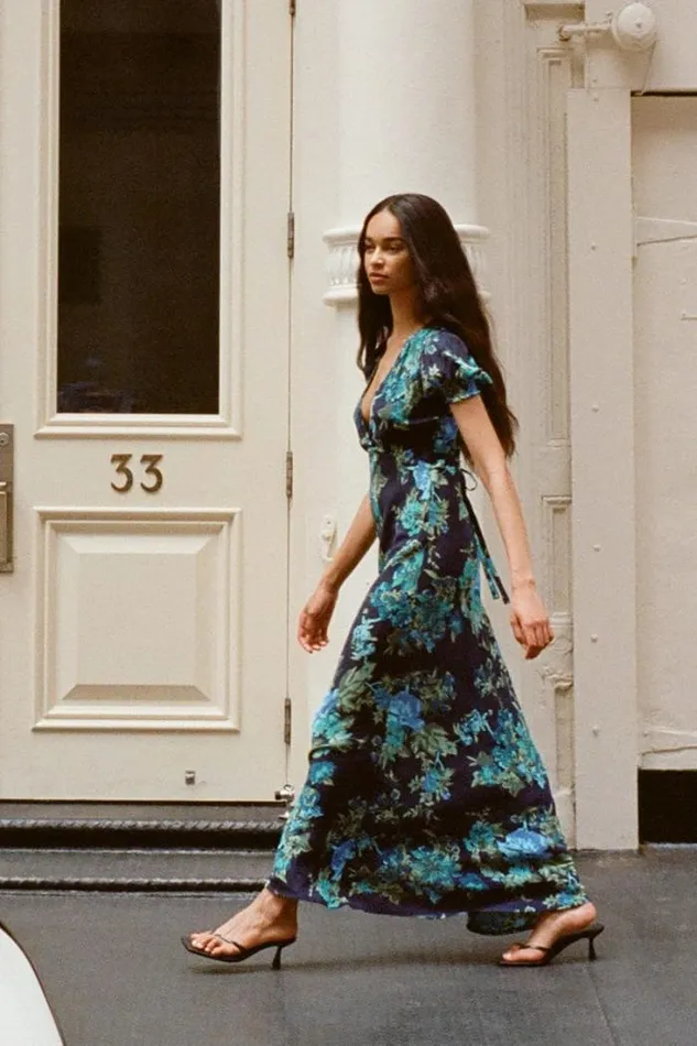 Women Faithfull The Brand Dresses Reis Maxi Dress Escala Floral Navy