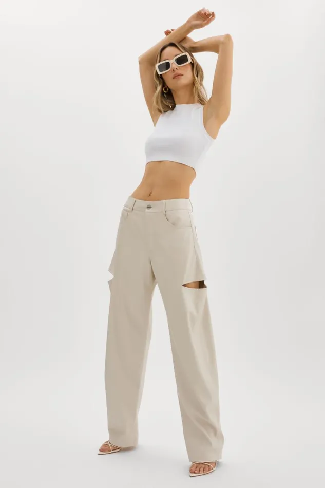 Women FALEEN Faux Leather Loose Pants Ivory LAMARQUE Pants and Shorts Women FALEEN Faux Leather Loose Pants Ivory LAMARQUE Pants and Shorts