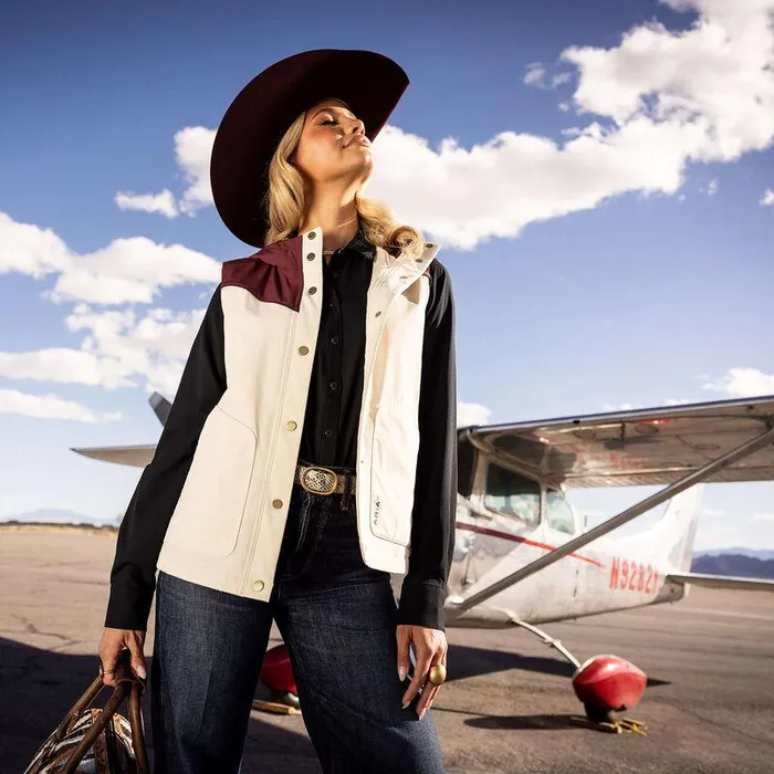 Women Jackets and Vests Ariat Pioneer StretchShell Vest Summer Sandrosewood Women Jackets and Vests Ariat Pioneer StretchShell Vest Summer Sandrosewood