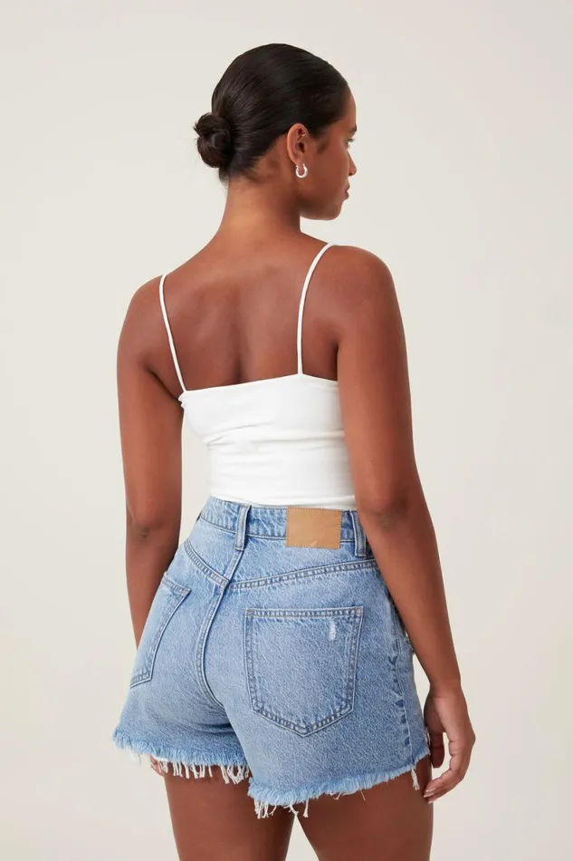 Women Jeans Cotton On Curvy High Mom Denim Short Breeze Blue Rip