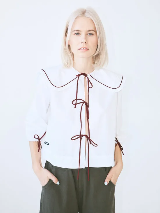 Women Lisa Says Gah Airi Blouse White Tops