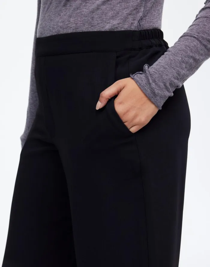 Women Pants Madewell PullOn Straight Pants In Crepe True Black