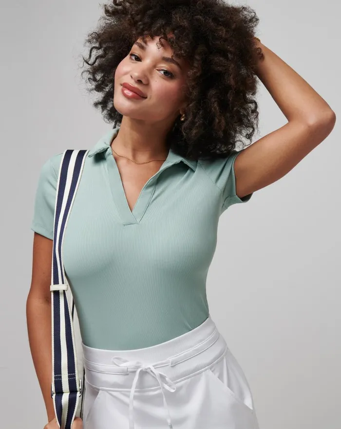 Women Polos TravisMathew MOVEKNIT VNECK POLO Jade Women Polos TravisMathew MOVEKNIT VNECK POLO Jade