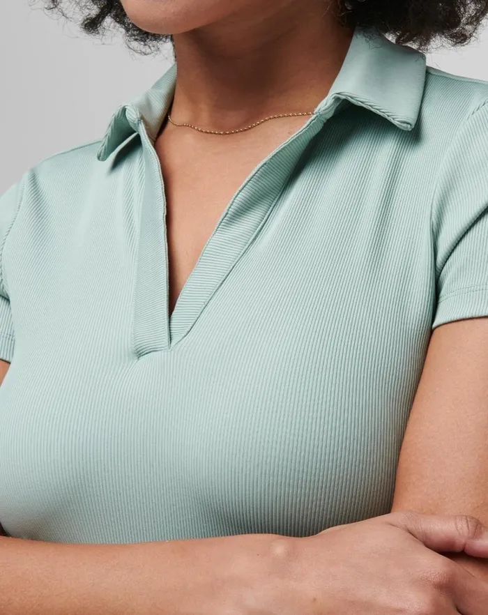 Women Polos TravisMathew MOVEKNIT VNECK POLO Jade Women Polos TravisMathew MOVEKNIT VNECK POLO Jade
