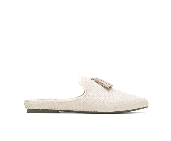 Women Sadie Tassel Mule Eggnog Cobra Leather Flats and SlipOns Hush Puppies
