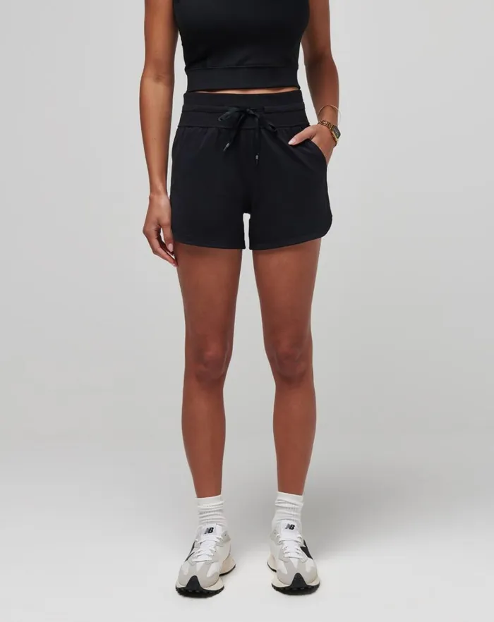 Women Shorts TravisMathew MOVEKNIT TIE SHORT Black