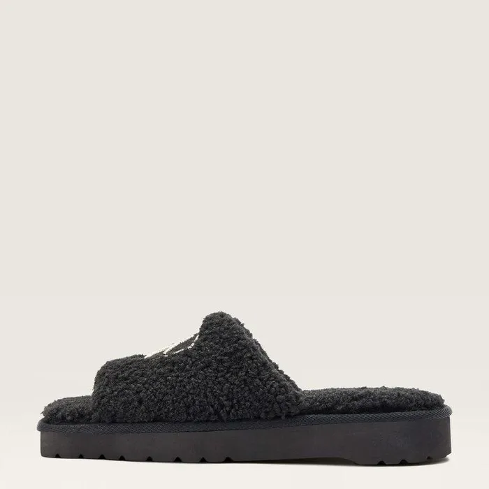 Women Slippers Ariat Cozy Chic Square Toe Slipper Fuzzy Black Women Slippers Ariat Cozy Chic Square Toe Slipper Fuzzy Black