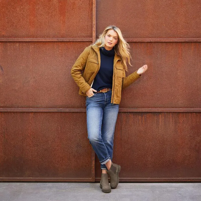 Women Sweaters and Cardigans Ariat Lexi Sweater Navy