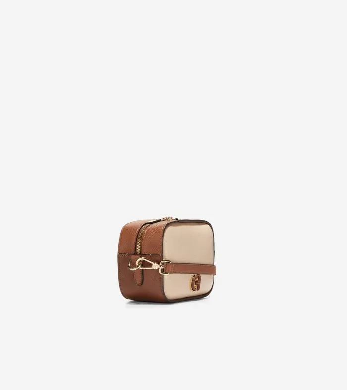Women Women039s Essential Crossbody Camera Bag Brown Cole Haan Bags and Backpacks